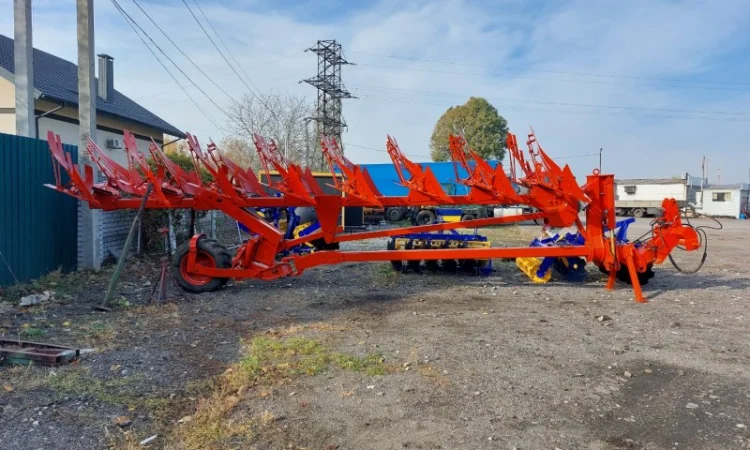 Плуг оборотний Vogel Noot Gektor 7+1 - фото № 2