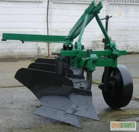 Плуг ПЛН 3-35 с предплужниками - фото № 1