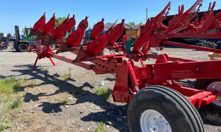 Плуг Vogel & Noot б/в 8 корпусний оборотний - фото № 5