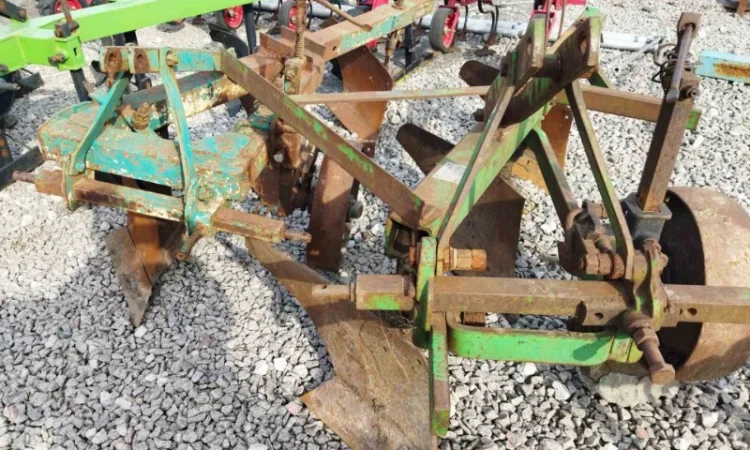 Продам Плуг лемішний ПЛН-3-35 б/в - фото № 1