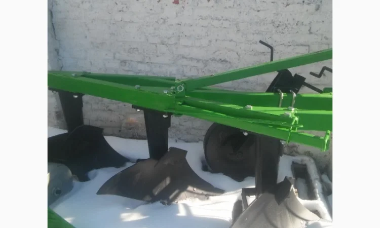 Плуг Bomet Польша, розрихлювач 3*30 (70), 2*30 (60) - фото № 2