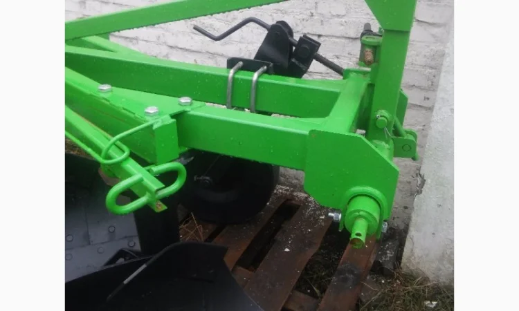 Плуг 3*30 - фото № 2