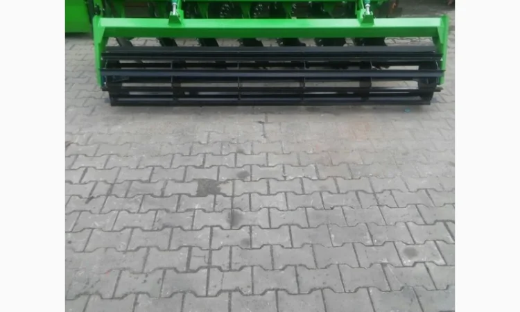 Плуг навесной для трактора польский Bomet - фото № 9