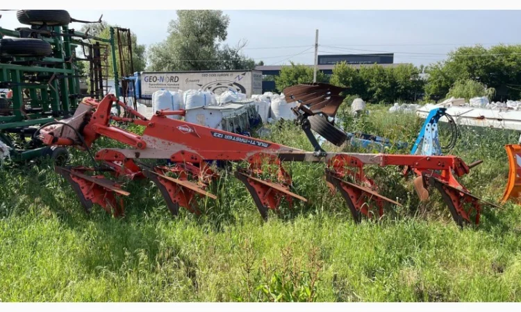 Плуг оборотний Kuhn Multi-Master 5 (4+1) - фото № 1