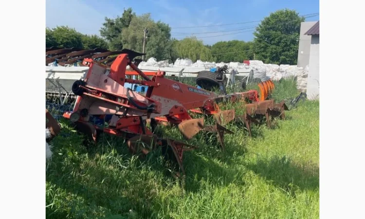 Плуг оборотний Kuhn Multi-Master 5 (4+1) - фото № 11