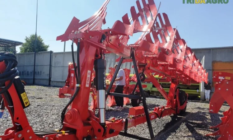 Новый плуг оборотный ünlu clasa 7+1 - фото № 2