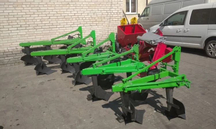 ПЛН (плуг лемішний навісний) польський 2х-3х-4х-5ти корпусний BOMET - фото № 4