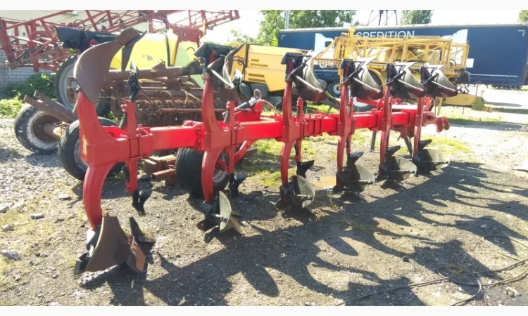 Плуг оборотний Gregoire Besson – 6к (5+1) (Б/У) - фото № 2