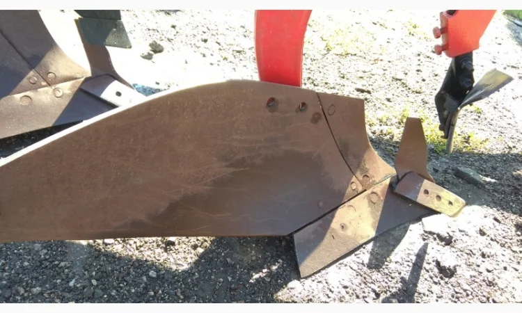 Плуг оборотний Gregoire Besson – 6к (5+1) (Б/У) - фото № 4