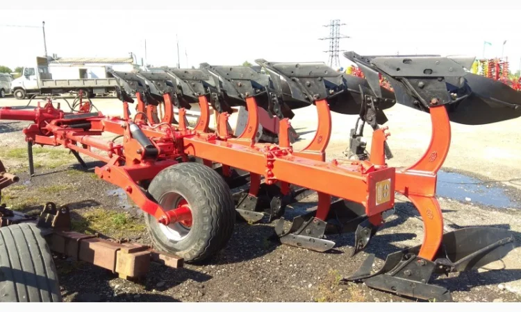 Плуг оборотний Gregoire Besson – 6к (5+1) (Б/У) - фото № 5