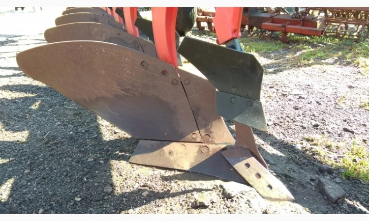 Плуг оборотний Gregoire Besson – 6к (5+1) (Б/У) - фото № 8