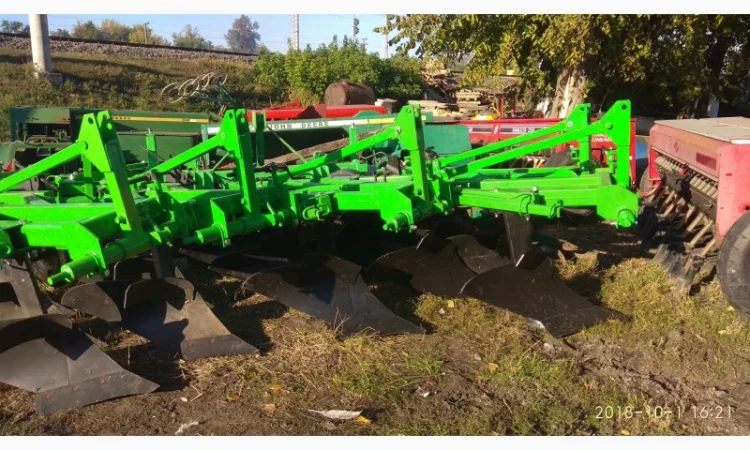 Плуг 3 на 30 - фото № 2