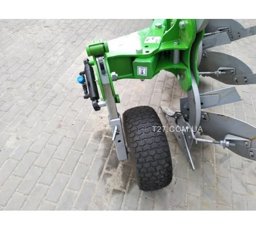 Плуг 4-х корпусный оборотный 4-35 Bomet Leo U063 (Польша) - фото № 4