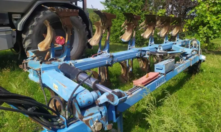 Плуг Lemken VariDiamant 6 корпусів - фото № 1