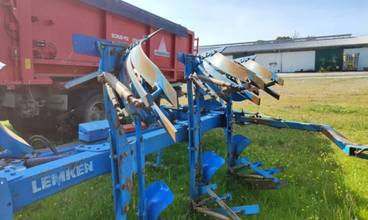 Плуг Lemken VariDiamant 6 корпусів - фото № 6