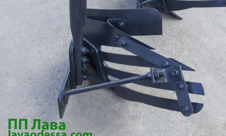 Плуг ПБЛ 3-35 на високих круглих стійках - фото № 9