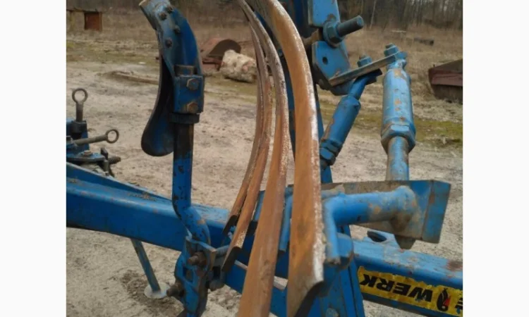Плуг оборотный Rabe Werk 120 на 4 корпуса ленточный отвал / Рабеверк / Lemken, Лемкен - фото № 2
