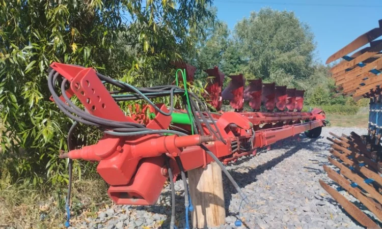 Плуг Kverneland RB 100/8 - фото № 2