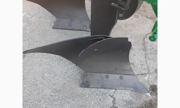 Продам плуг трехкорпусный навесной ПЛН 3-35 - фото № 4