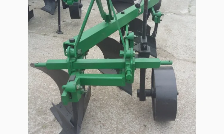 Продам плуг трехкорпусный навесной с предплужником ПЛН 3-35 - фото № 2