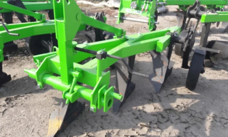 3-х корпусний 3-25 плуг Bomet (Польща) - фото № 1