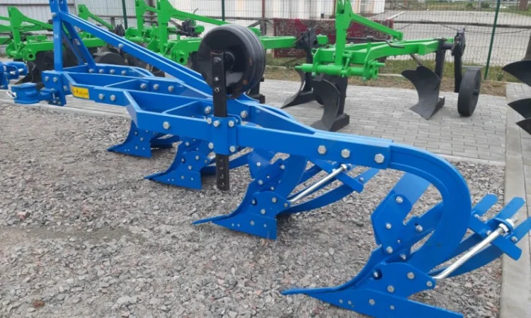 Турецький навісний ексцентричний 3-х корпусний плуг Unlu - фото № 11