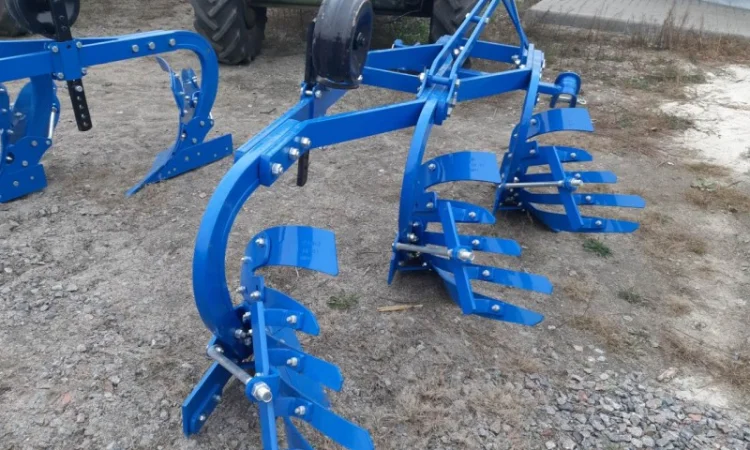 Турецький навісний ексцентричний 3-х корпусний плуг Unlu - фото № 12