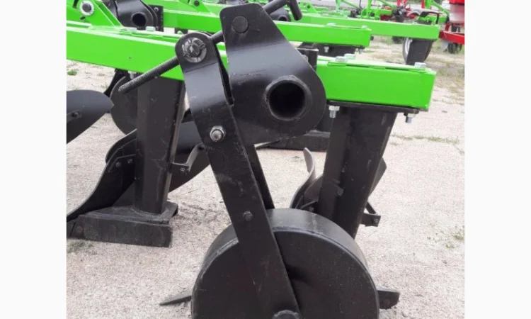 Плуг классический 3/30 фирмы Bomet - фото № 8