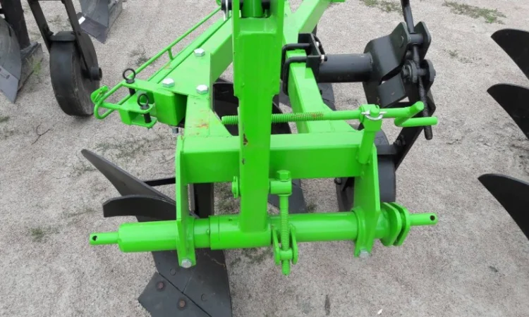 Плуг классический 3/30 фирмы Bomet - фото № 11