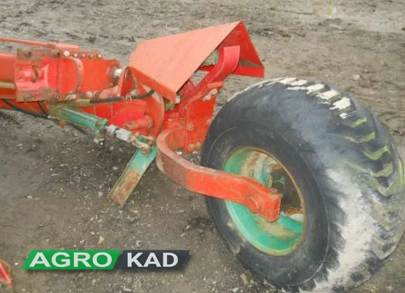 Плуг оборотный Kvernland PC8 7 Furrow Auto Reset - фото № 9