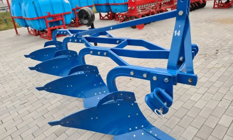 Турецький 4-х корпусний плуг Unlu, суцільні відвали - фото № 6