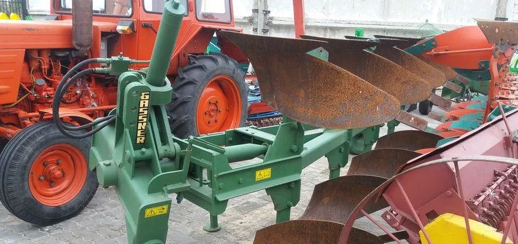 Продам навісний трьохкорпусний плуг 3*35 - фото № 2