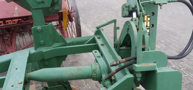 Продам навісний трьохкорпусний плуг 3*35 - фото № 4