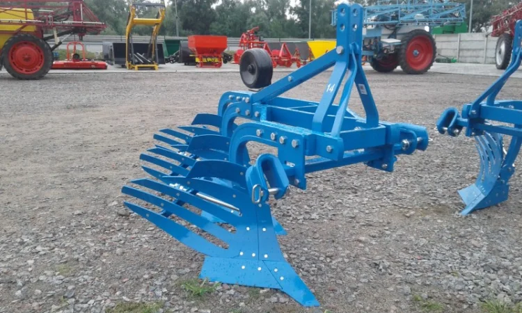 3-х корпусный эксцентричный плуг Unlu 3х35 перьевой отвал - фото № 2