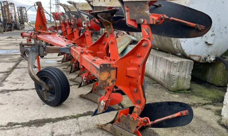 Плуг навісний KUHN Multi-Master 171, р.в. 2006 - фото № 7