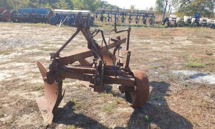 Продаж плуга - фото № 1