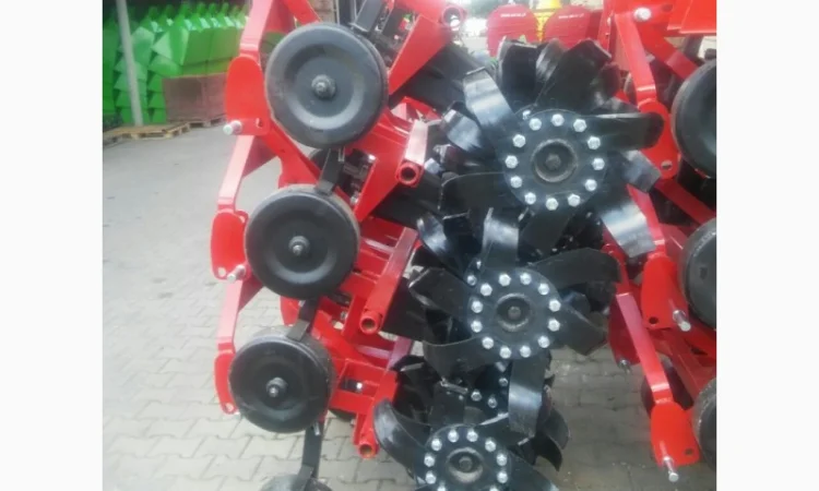 Фреза навесная на трактори, почвофреза (грунтофреза) польська Wirax - фото № 3