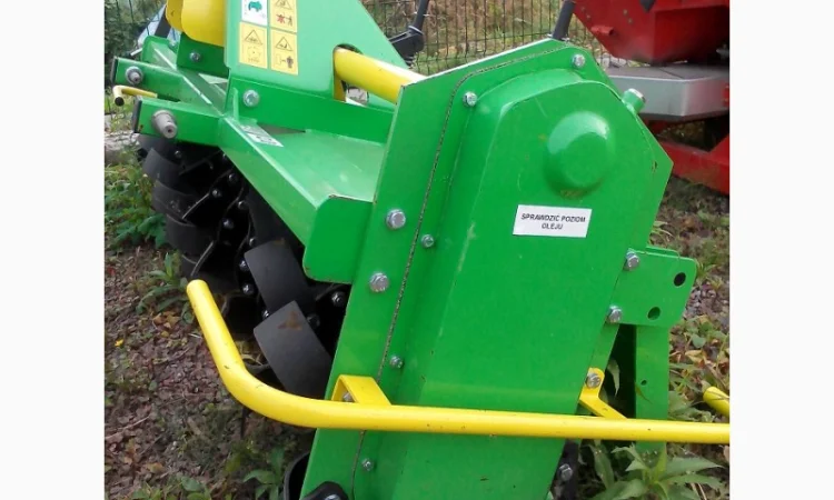 Навісна тракторна грунтофреза 2.0 м фірми Bomet PL - фото № 4