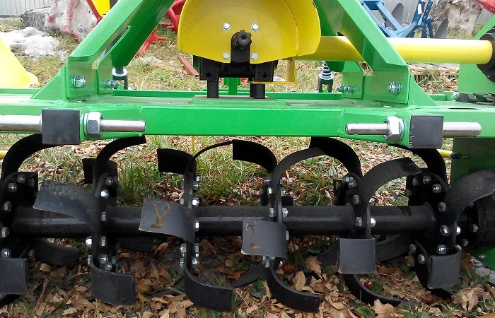Навесная почвофреза 1, 4 м фирмы Bomet Польша - фото № 2