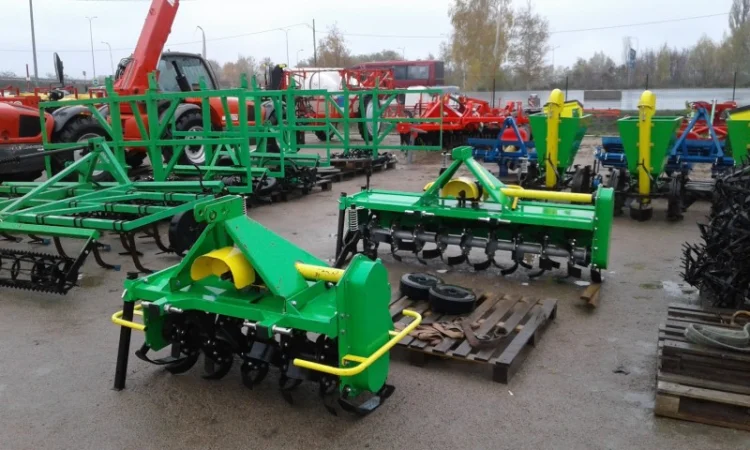 Почвофреза, грунтофреза, фреза 1, 2 м, 1, 4м, 1, 6м, 1, 8м, 2, 0м (Бомет) - фото № 1
