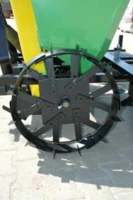 Сажалка клубней 2-х рядная Bomet (Польша), картоплесаджалка, саджалка картоплі - фото № 5