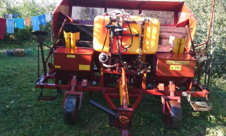 Продам Картофелесажалка Л-207 (прицепная 4-рядная - фото № 7