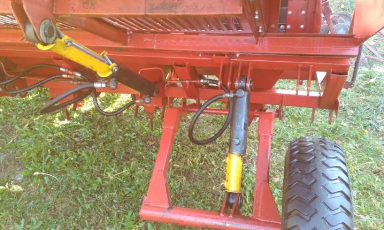 Продам Картофелесажалка Л-207 (прицепная 4-рядная - фото № 8