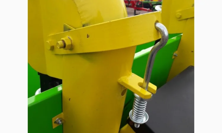 Картоплесаджалка дворядна польська Bomet S-239 - фото № 7