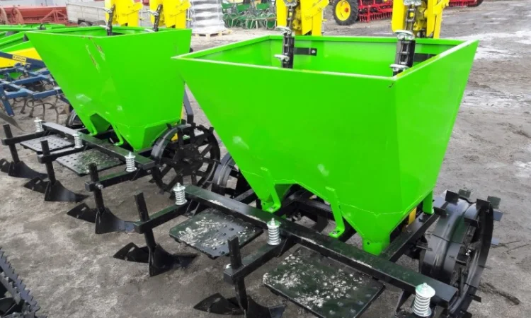 Двухрядная картофелесажалка S-239 фирмы Bomet Польша - фото № 8