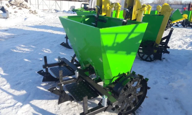 Двухрядная картофелесажалка S-239 фирмы Bomet Польша - фото № 4
