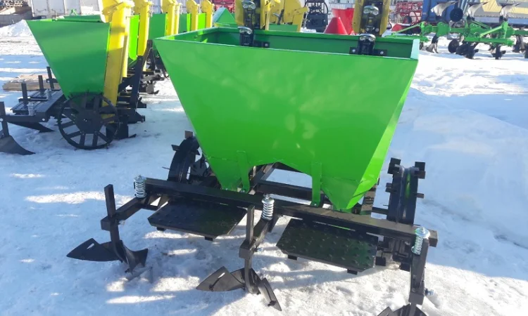 Двухрядная картофелесажалка S-239 фирмы Bomet Польша - фото № 3