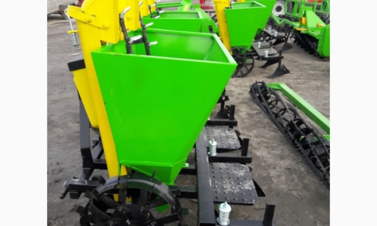 Двухрядная картофелесажалка S-239 фирмы Bomet Польша - фото № 14