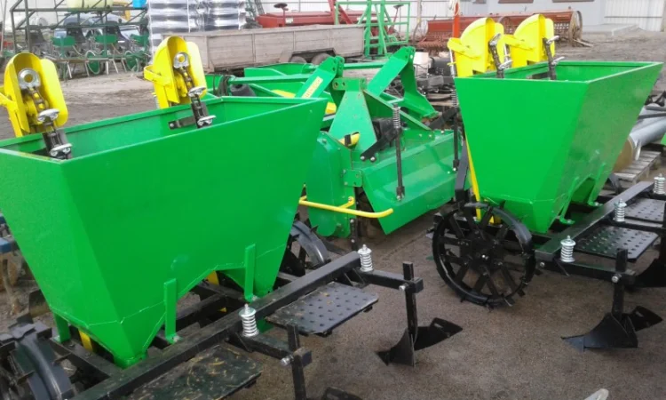 Картофелесажалка 2-х рядная Польша - фото № 1