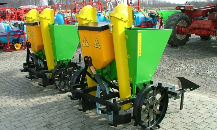 Картоплесаджалки 2-х рядкові навісні - фото № 1